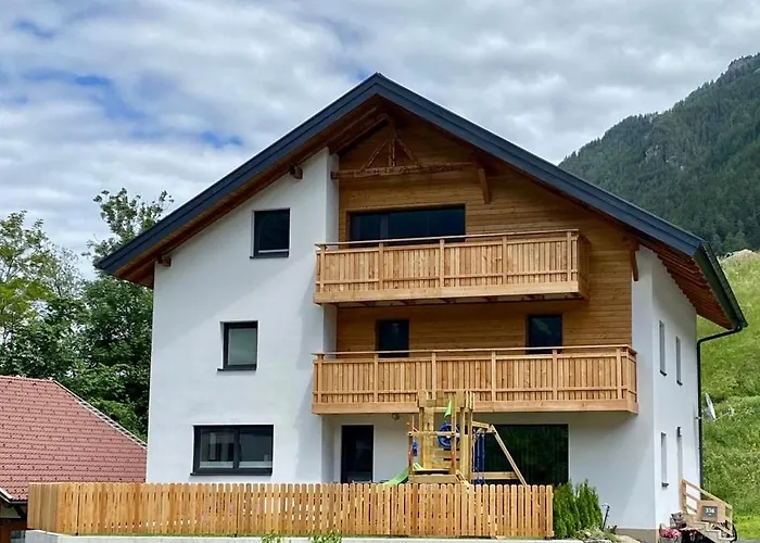 شقة Haus Schloegl *