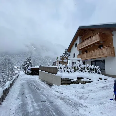 Apartament Haus Schloegl