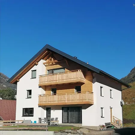 Haus Schlögl Apartment *