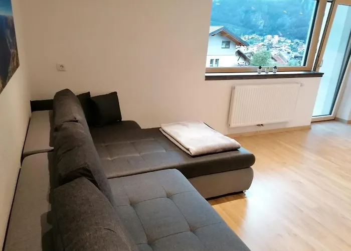 Haus Schloegl 아파트